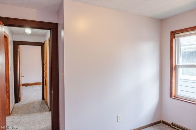 1177 Neptune Avenue, Akron, OH 44301