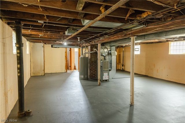 1177 Neptune Avenue, Akron, OH 44301