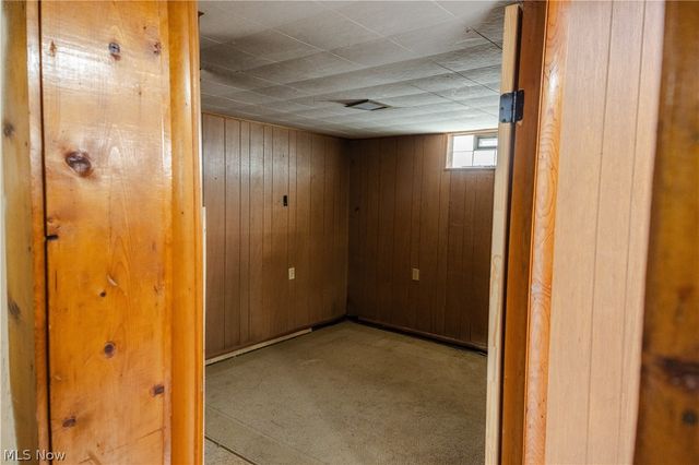 1177 Neptune Avenue, Akron, OH 44301