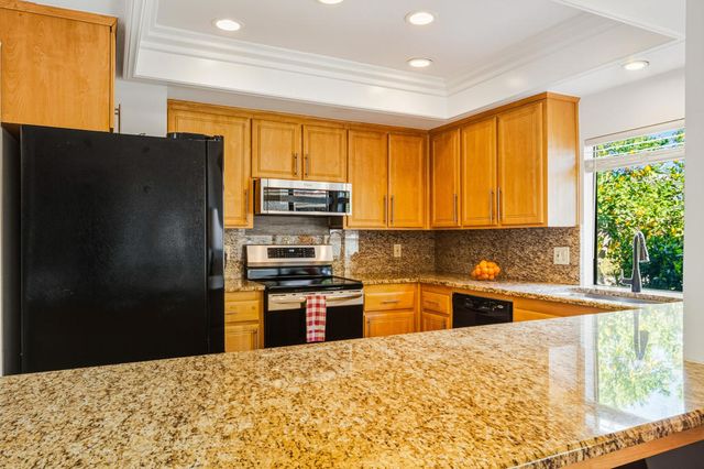 466 E Calle Begonia, Palm Springs, CA 92262