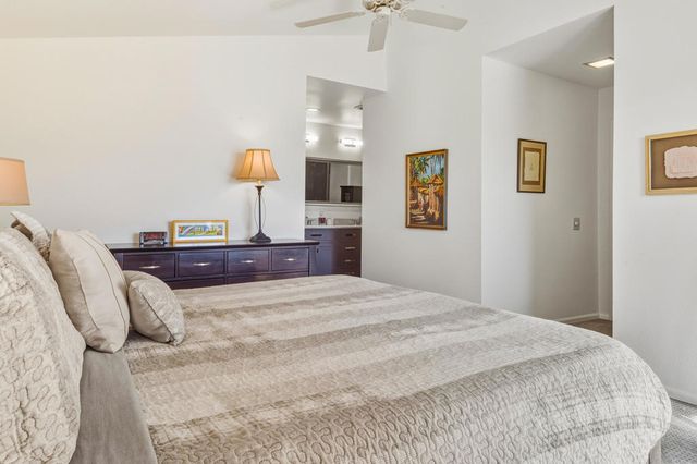 466 E Calle Begonia, Palm Springs, CA 92262