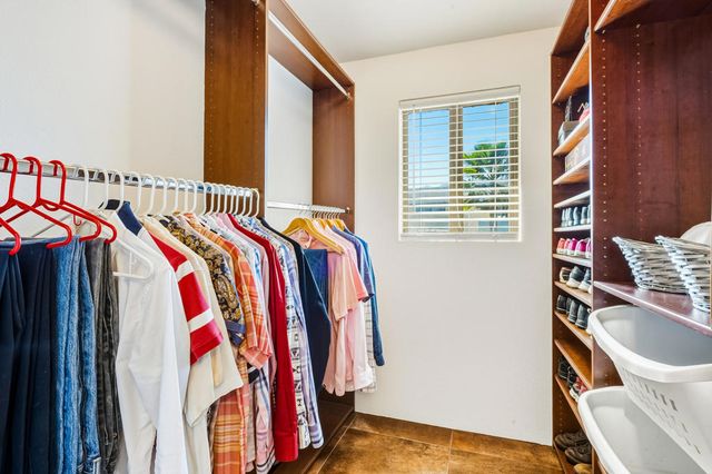 466 E Calle Begonia, Palm Springs, CA 92262