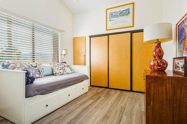 466 E Calle Begonia, Palm Springs, CA 92262