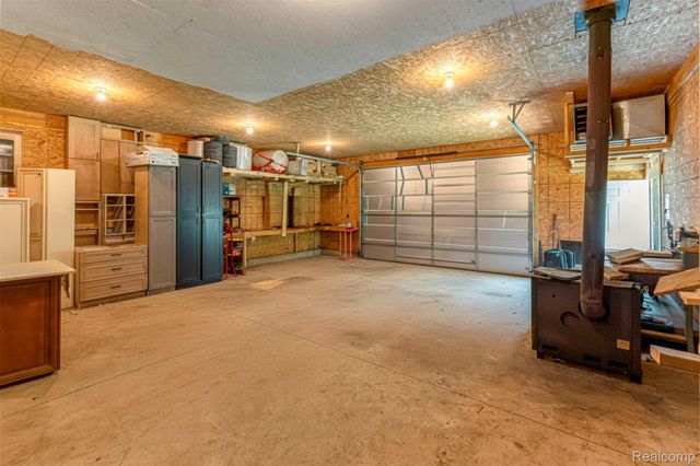 38530 Superior Street, Romulus, MI 48174