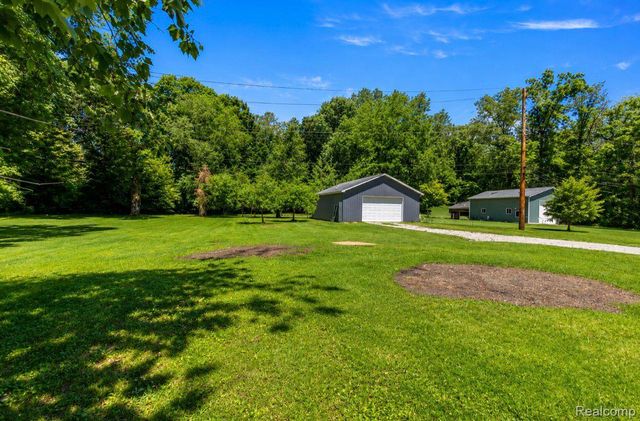 38530 Superior Street, Romulus, MI 48174