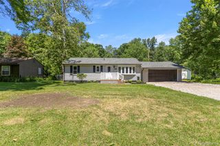 38530 Superior Street, Romulus, MI 48174