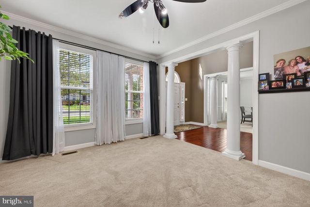 19103 RED MAPLE DR, Hagerstown, MD 21742