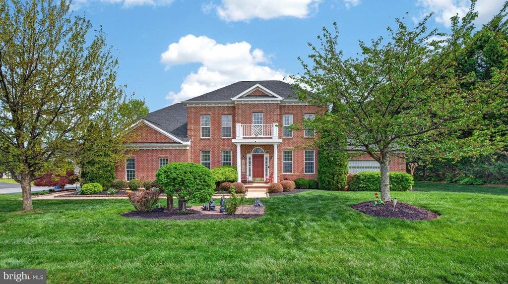 Image 1 of property listing at 19103 RED MAPLE DR, Hagerstown, MD 21742