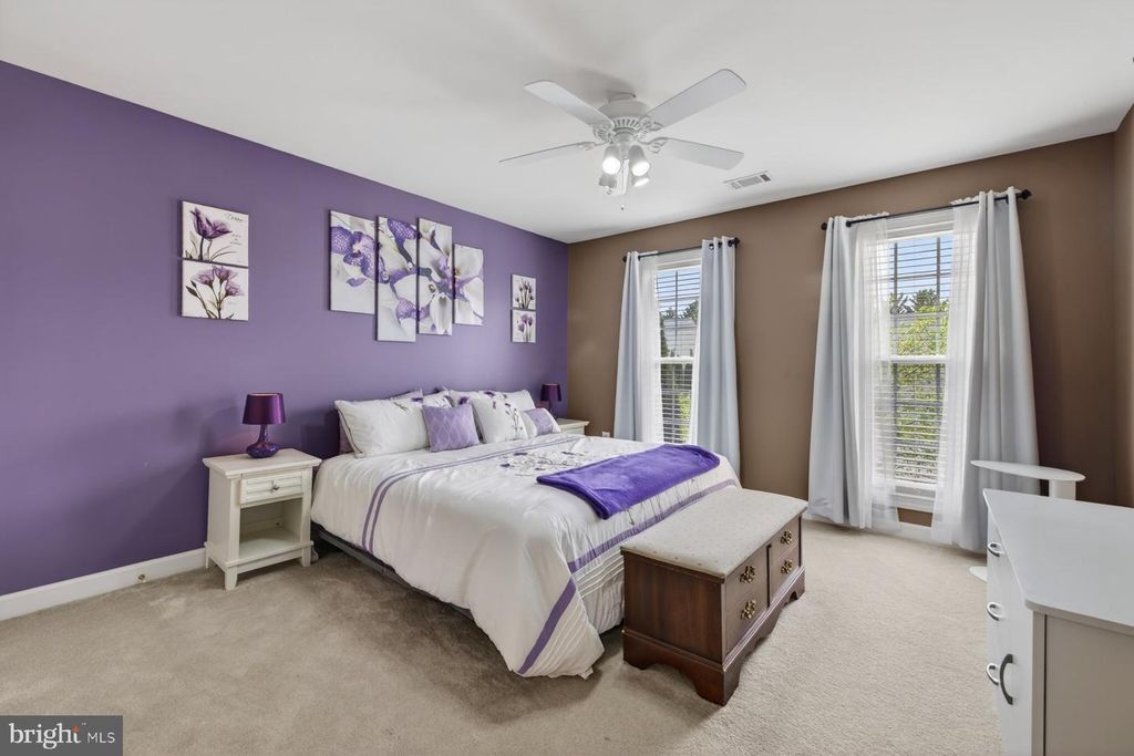 Image 32 of property listing at 19103 RED MAPLE DR, Hagerstown, MD 21742