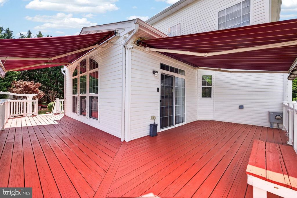 Image 53 of property listing at 19103 RED MAPLE DR, Hagerstown, MD 21742