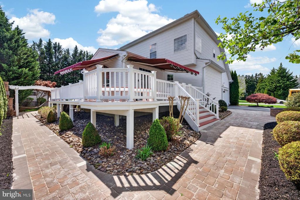 Image 58 of property listing at 19103 RED MAPLE DR, Hagerstown, MD 21742