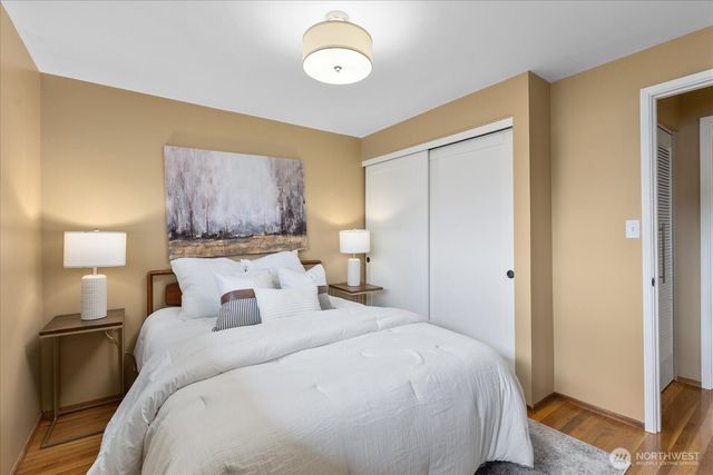 16010 SE 5th Street, Bellevue, WA 98008