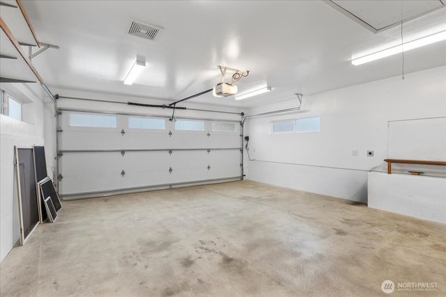 16010 SE 5th Street, Bellevue, WA 98008