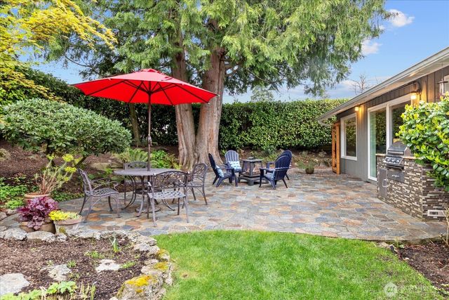 16010 SE 5th Street, Bellevue, WA 98008