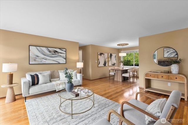 16010 SE 5th Street, Bellevue, WA 98008