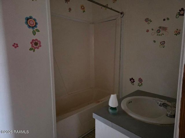 1008 Andrew Drive, St. Martinville, LA 70582