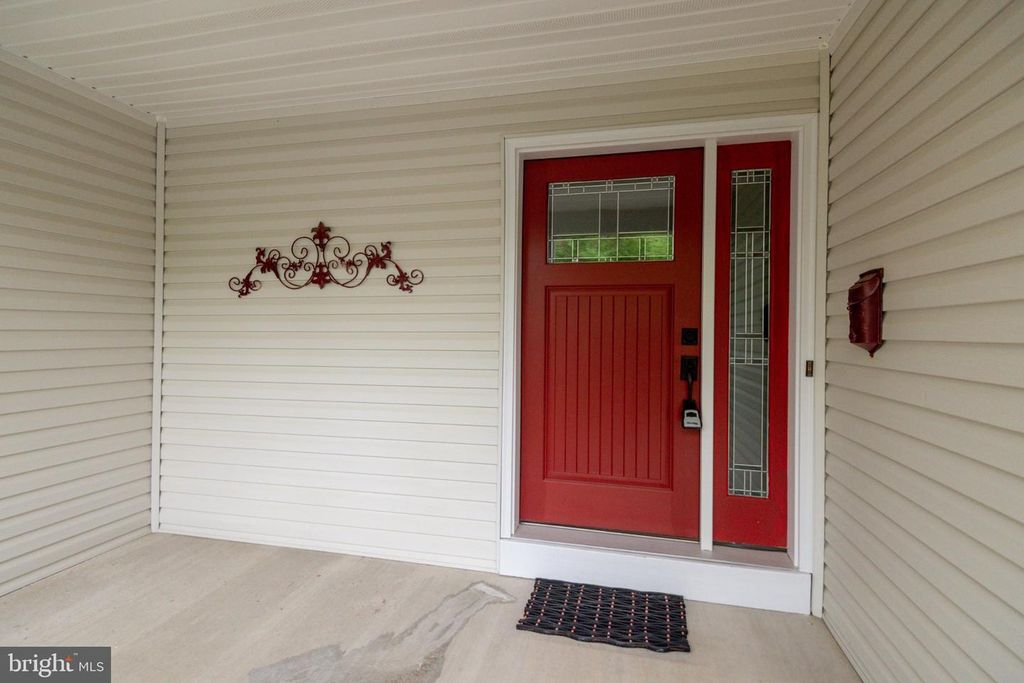 Image 2 of property listing at 44031 FIELDSTONE WAY, California, MD 20619