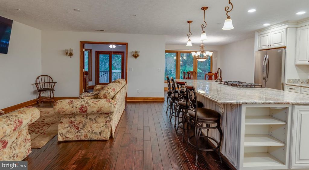 Image 11 of property listing at 44031 FIELDSTONE WAY, California, MD 20619