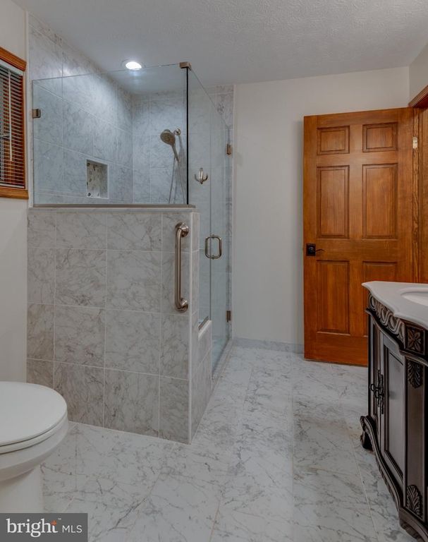 Image 25 of property listing at 44031 FIELDSTONE WAY, California, MD 20619