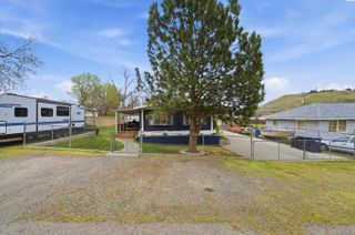 512 N 61st Ave, West Richland, WA 99353