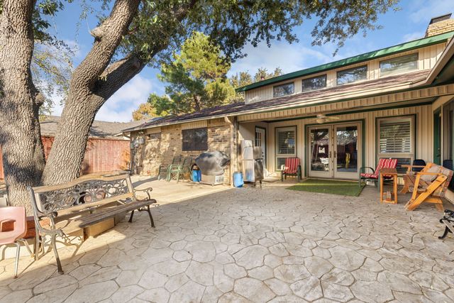 1519 Shannon Place, Carrollton, TX 75006