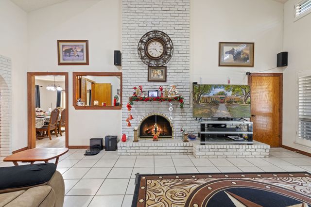 1519 Shannon Place, Carrollton, TX 75006