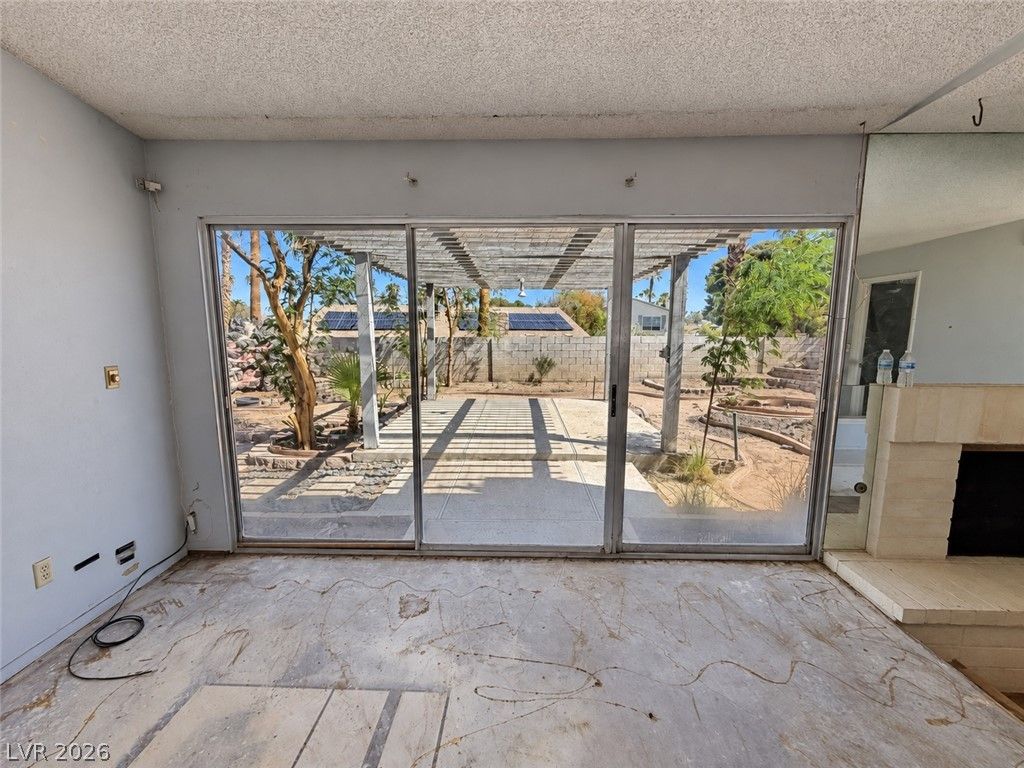 5022 Long View Drive, Las Vegas, NV 89120 — photo 2