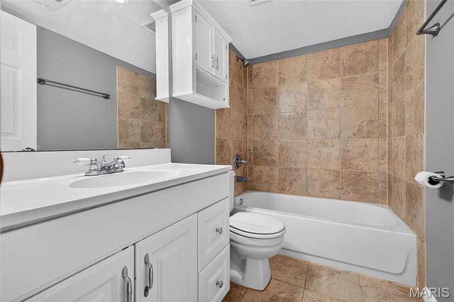 1767 High School Drive, Brentwood, MO 63144