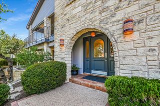 1311 Clayton Nolen DR, Horseshoe Bay, TX 78657