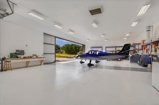 1311 Clayton Nolen DR, Horseshoe Bay, TX 78657