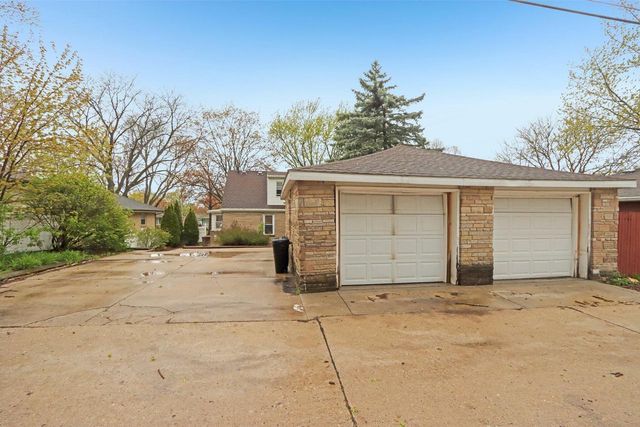 4260 93rd STREET, Wauwatosa, WI 53222