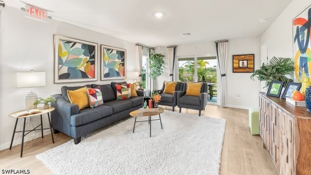 1253 Brooklands DR, Fort Myers, FL 33905