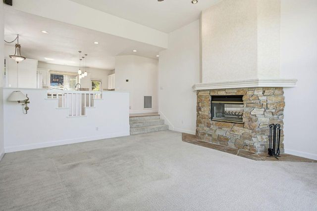 2120 Moonstone Cir, El Dorado Hills, CA 95762