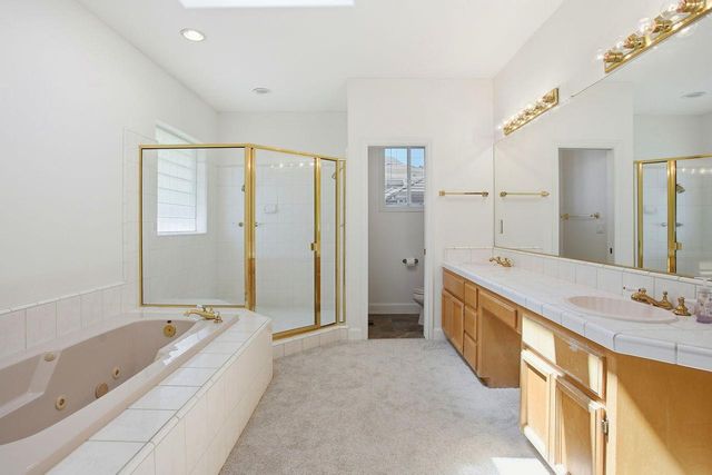 2120 Moonstone Cir, El Dorado Hills, CA 95762