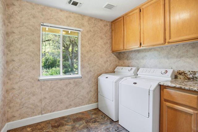 2120 Moonstone Cir, El Dorado Hills, CA 95762