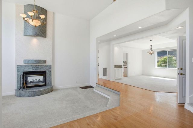 2120 Moonstone Cir, El Dorado Hills, CA 95762