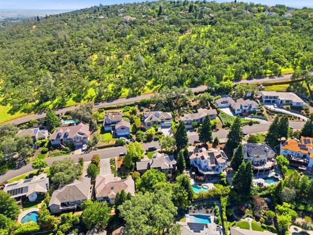 2120 Moonstone Cir, El Dorado Hills, CA 95762