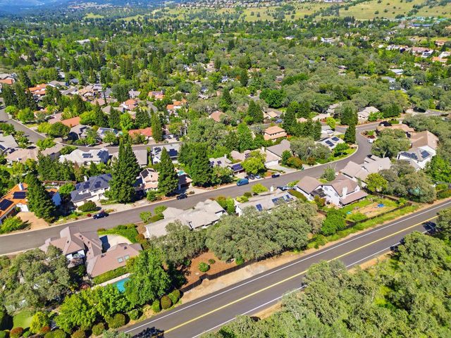 2120 Moonstone Cir, El Dorado Hills, CA 95762