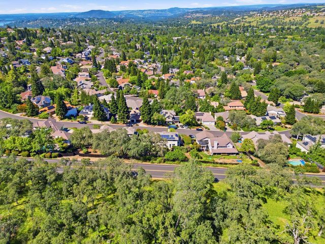 2120 Moonstone Cir, El Dorado Hills, CA 95762
