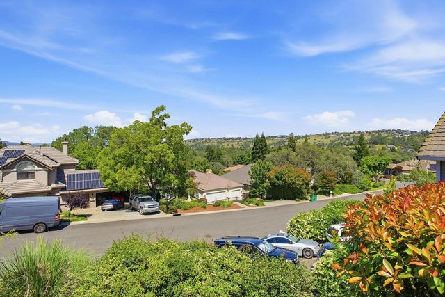 2120 Moonstone Cir, El Dorado Hills, CA 95762
