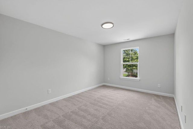 2866 Cross Landing DR, Suffolk, VA 23434