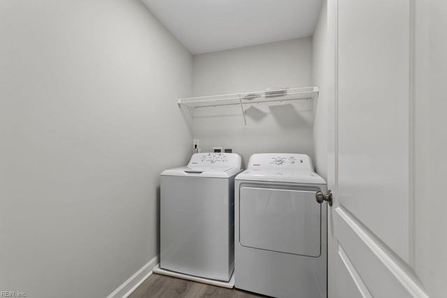 2866 Cross Landing DR, Suffolk, VA 23434