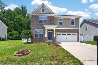 2866 Cross Landing DR, Suffolk, VA 23434