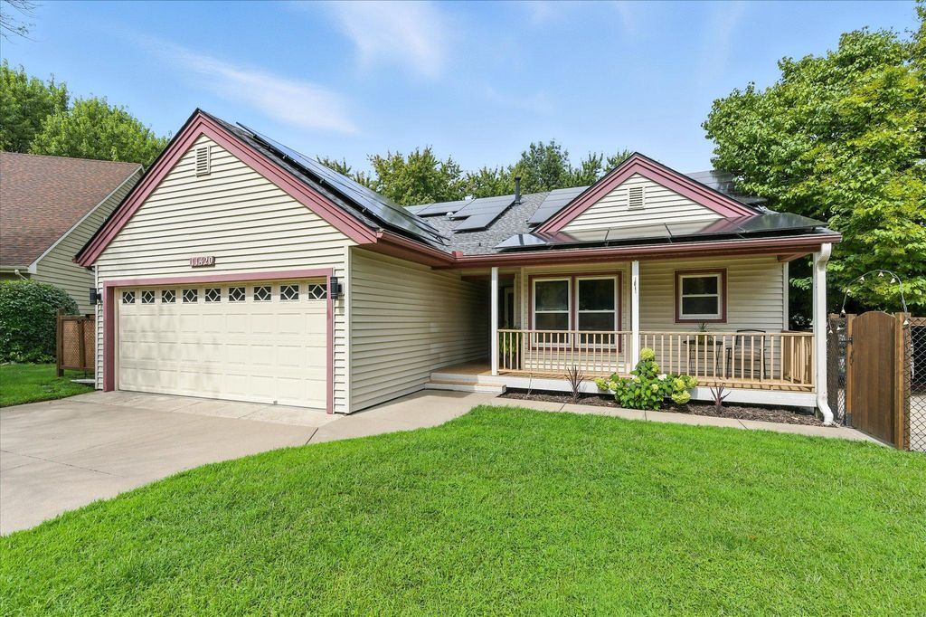 11420 49th Place N, Plymouth, MN 55442