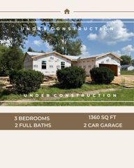 522 Oxford Road, Kingsford Heights, IN 46346