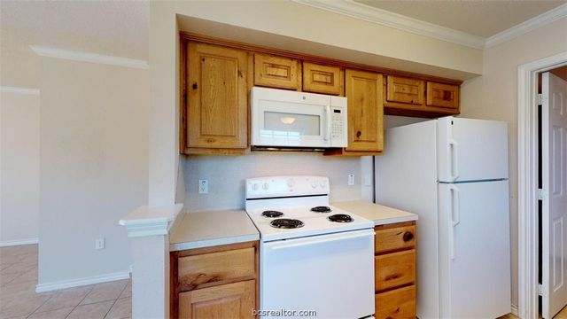 2318 Cornell Drive, College Station, TX 77840