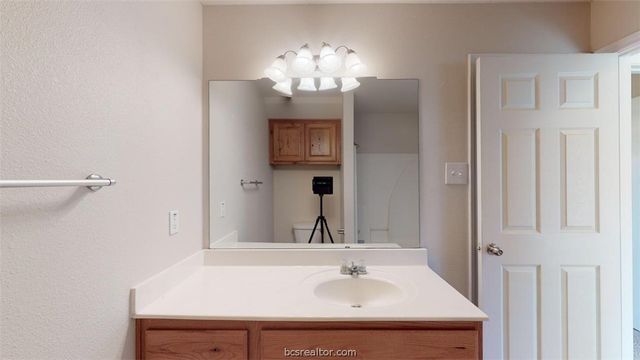 2318 Cornell Drive, College Station, TX 77840