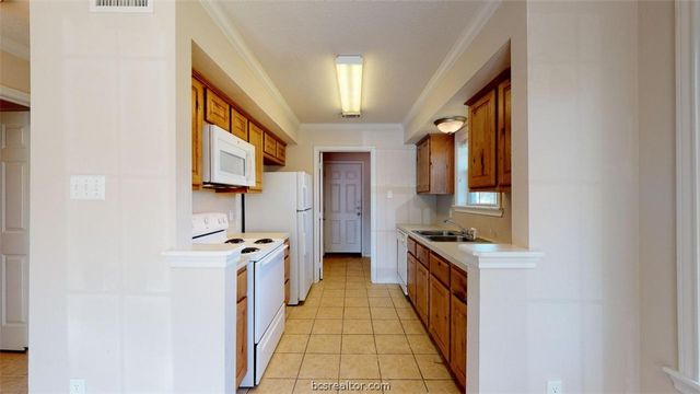 2318 Cornell Drive, College Station, TX 77840