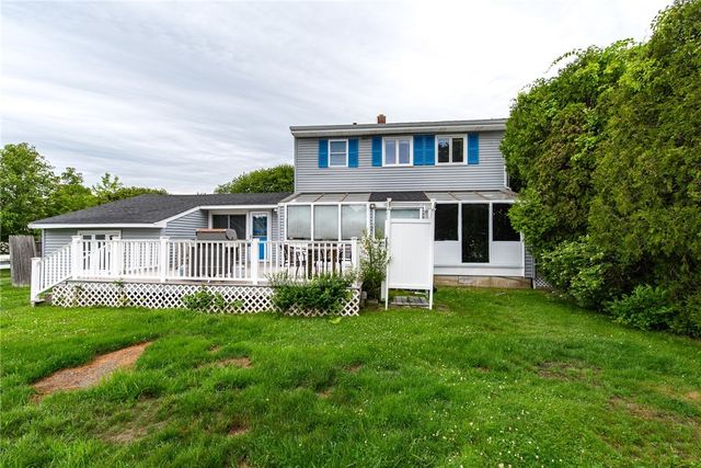 130 Knowlesway Extension, Narragansett, RI 02882