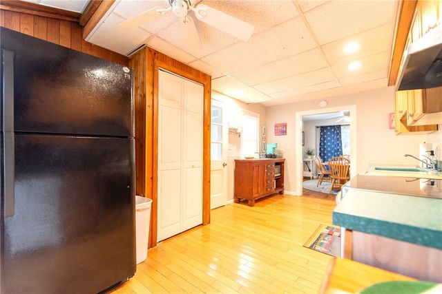130 Knowlesway Extension, Narragansett, RI 02882